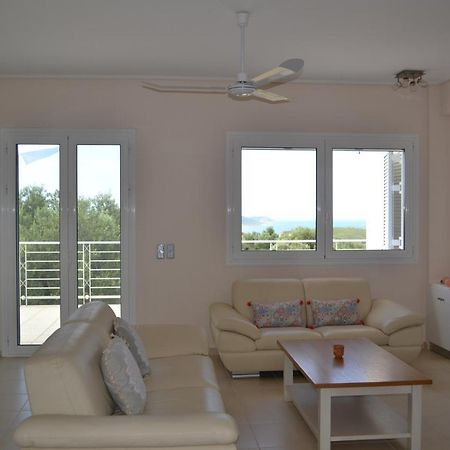 Villa Emma - Kamaria Home With Stunning Sea Views Buitenkant foto