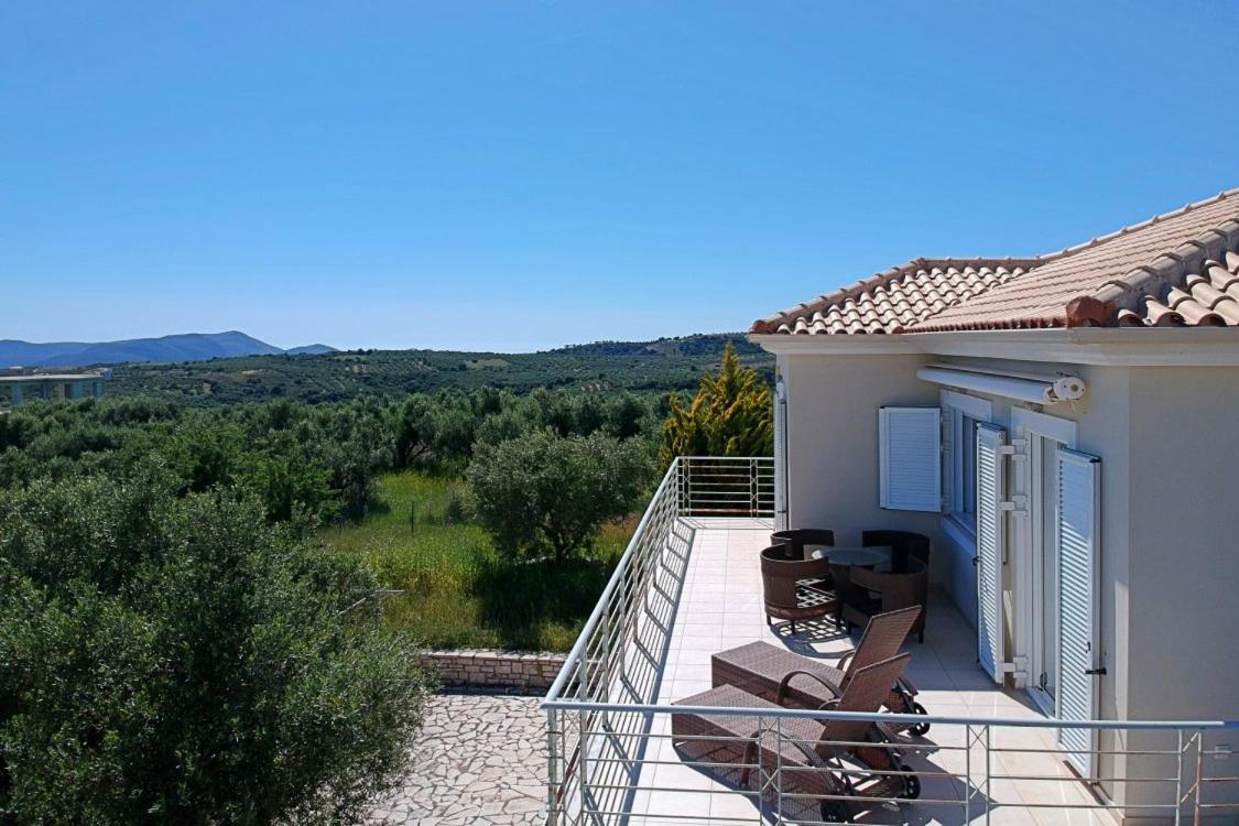 Villa Emma - Kamaria Home With Stunning Sea Views Buitenkant foto