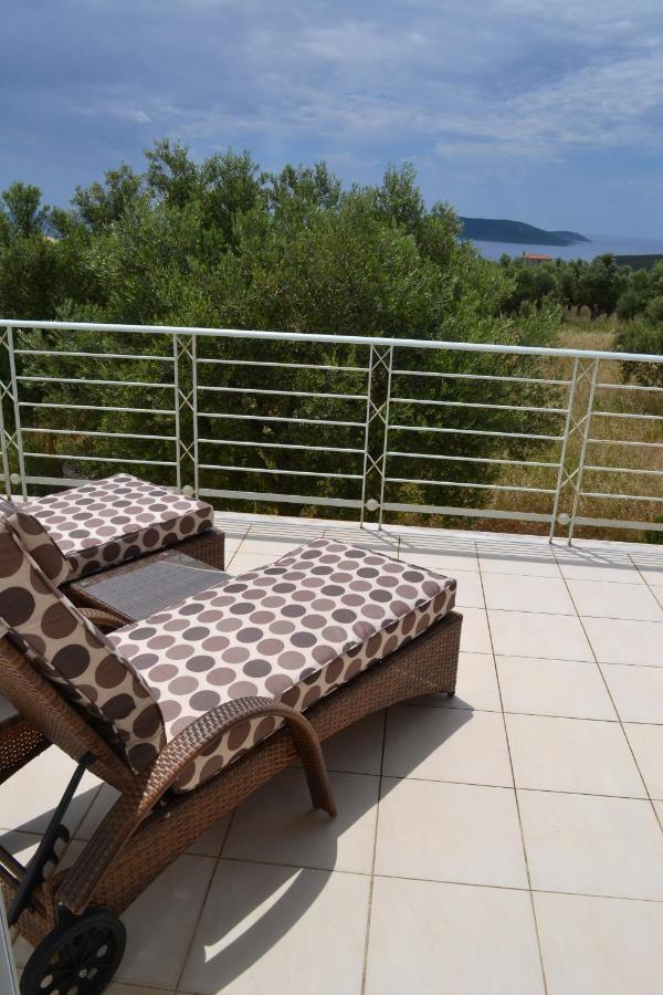 Villa Emma - Kamaria Home With Stunning Sea Views Buitenkant foto